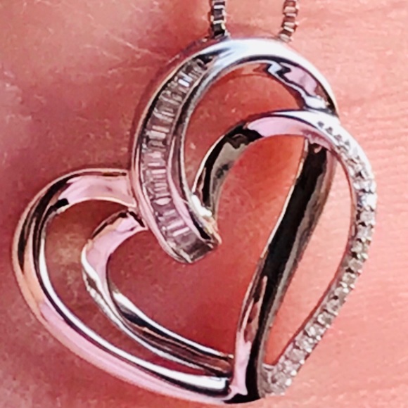 NWOT.22 CTW GENUINE DIAMOND HEART NECKLACE - Picture 6 of 14